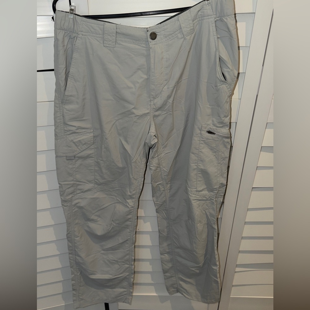 Columbia Light Gray Pants